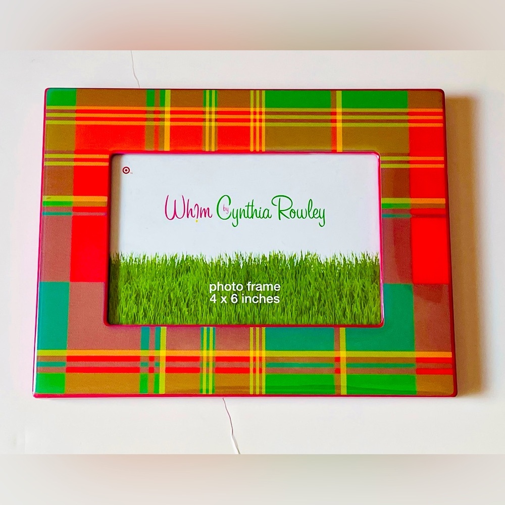 PHOTO FRAME BY CYNTHIA ROWLEY: colorful plaid pattern